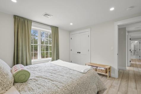 15 Maxwell Lane Sandwich MA 02563