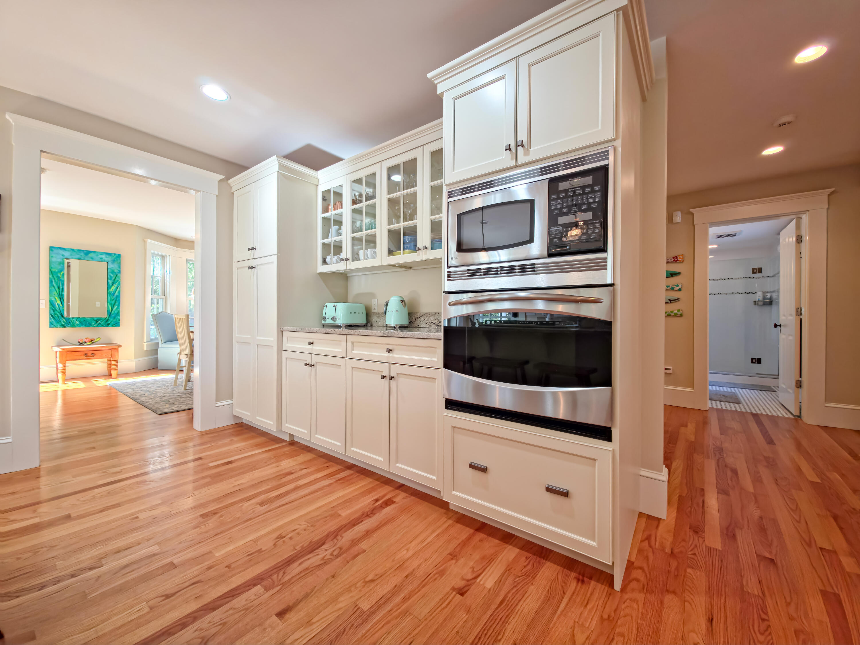 552 Main Street Cotuit MA 02635