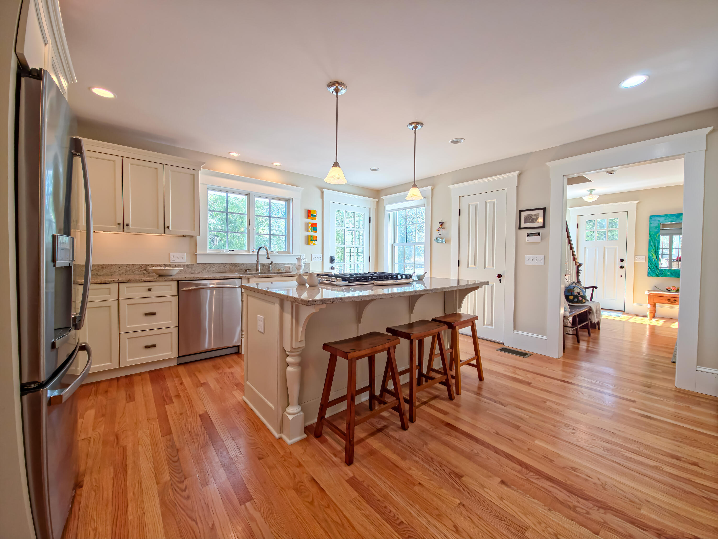 552 Main Street Cotuit MA 02635