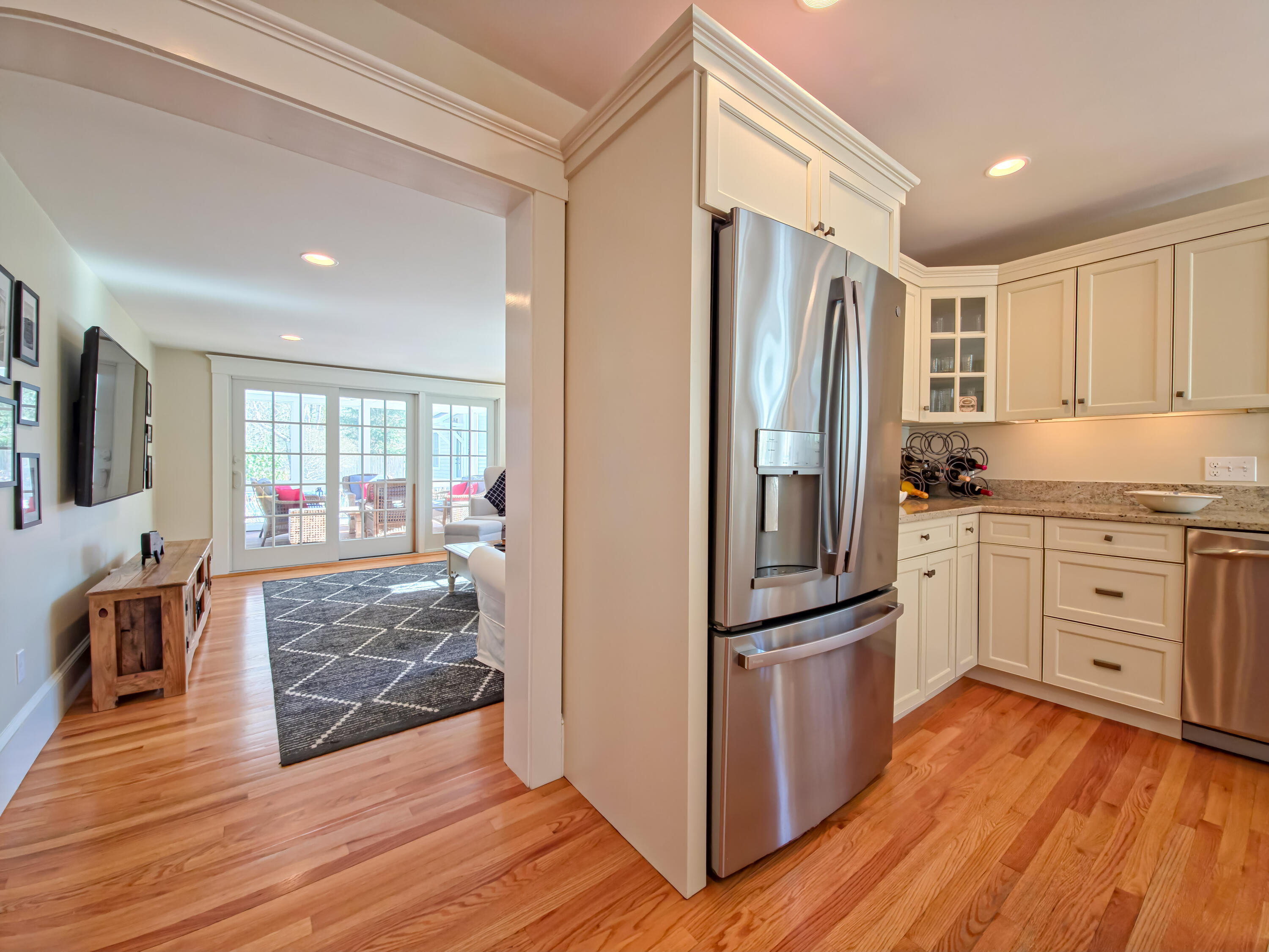 552 Main Street Cotuit MA 02635