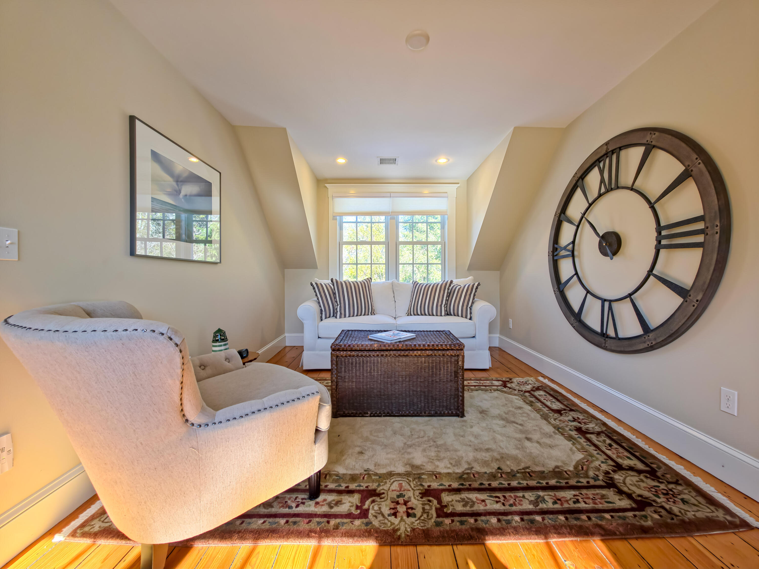 552 Main Street Cotuit MA 02635