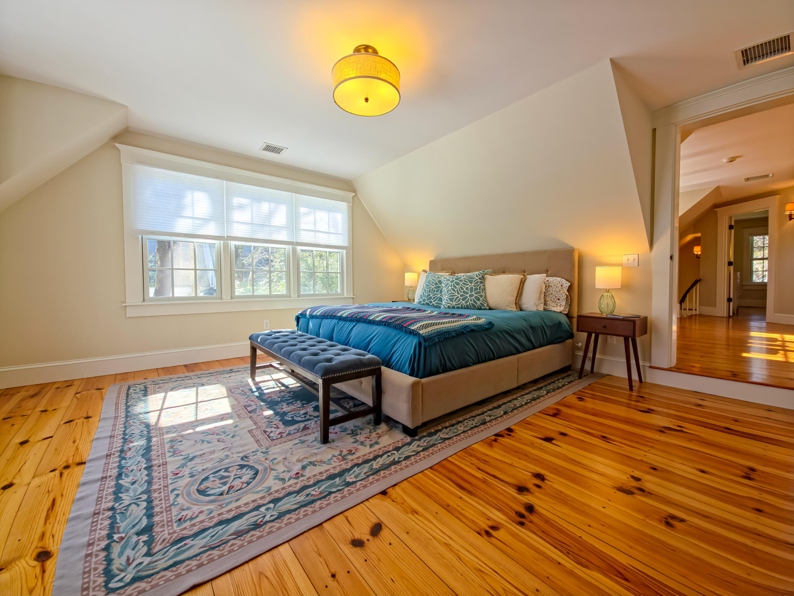 552 Main Street Cotuit MA 02635