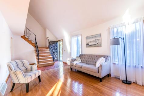 30 Weatherglass Lane Falmouth MA 02536