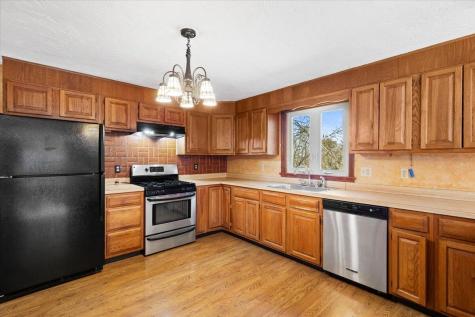 1094 County Road Bourne MA 02534