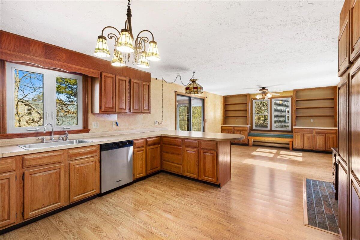 1094 County Road Bourne MA 02534