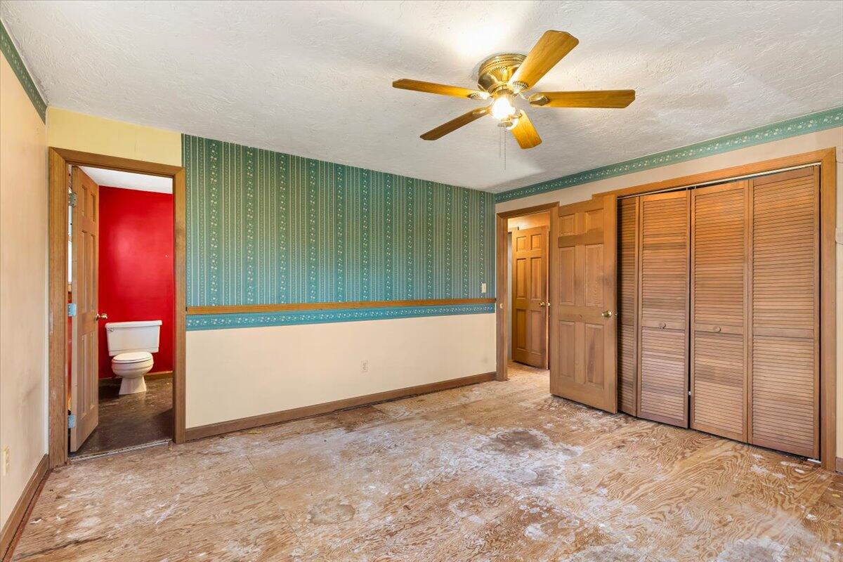 1094 County Road Bourne MA 02534