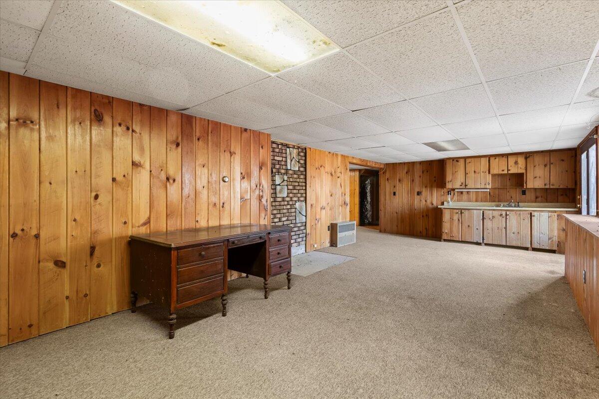 1094 County Road Bourne MA 02534
