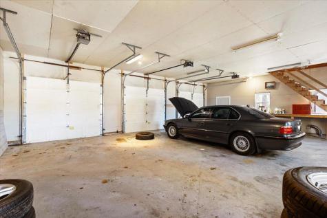 1094 County Road Bourne MA 02534
