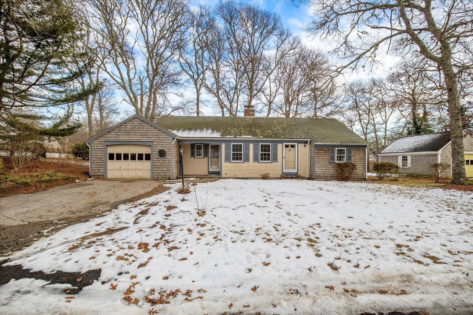 19 Larkin Lane Harwich MA 02645