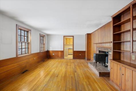 19 Larkin Lane Harwich MA 02645