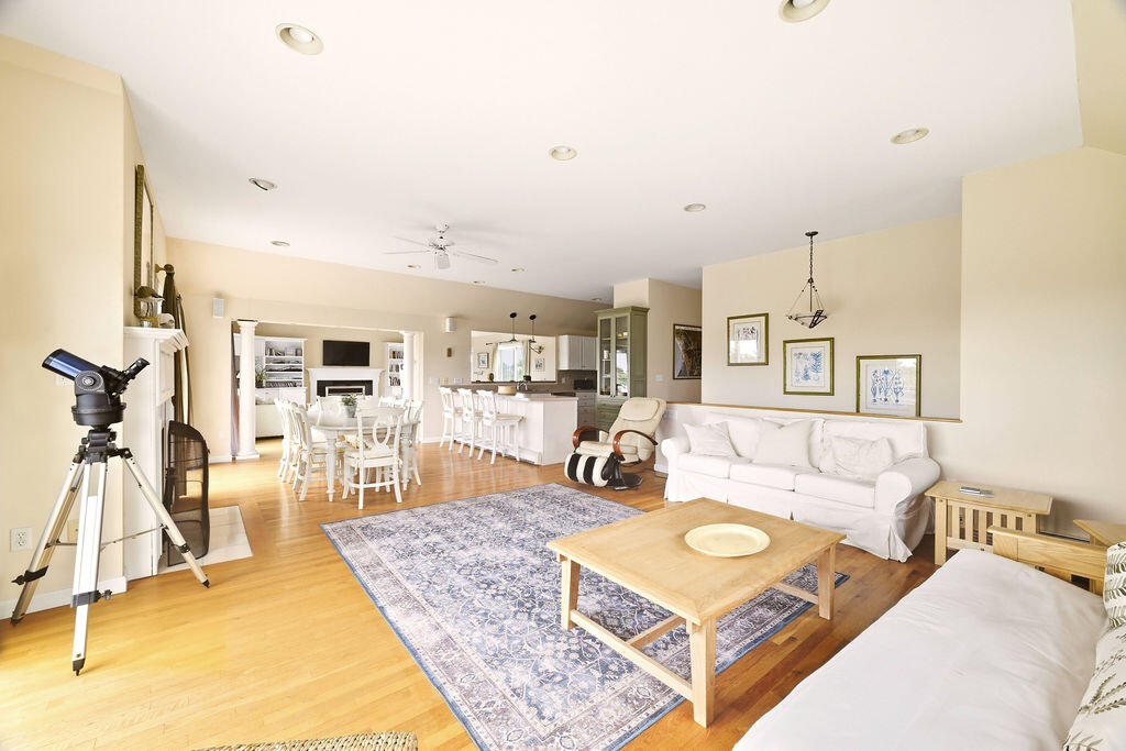 4 Sandpiper Avenue Truro MA 02666