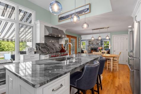 15 Camrose Court Barnstable MA 02601