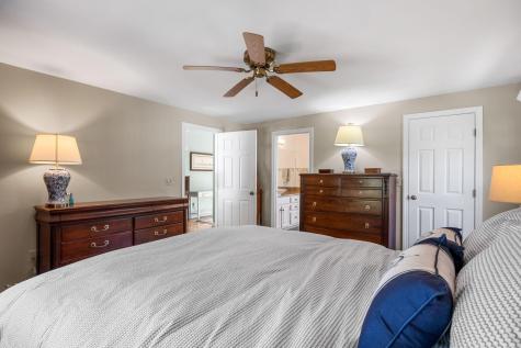 15 Camrose Court Barnstable MA 02601