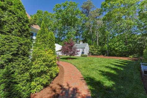 15 Camrose Court Barnstable MA 02601