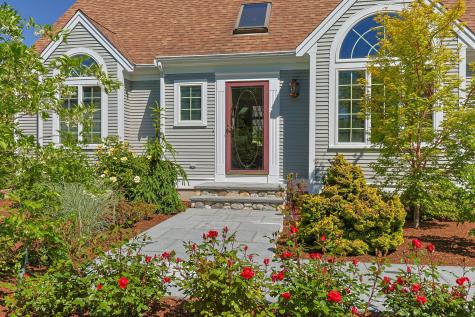 15 Camrose Court Barnstable MA 02601