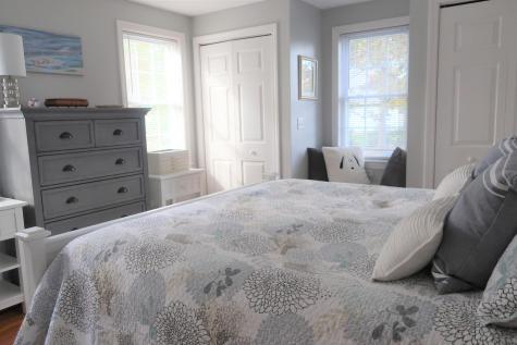 8 Vineyard Lane Harwich MA 02645