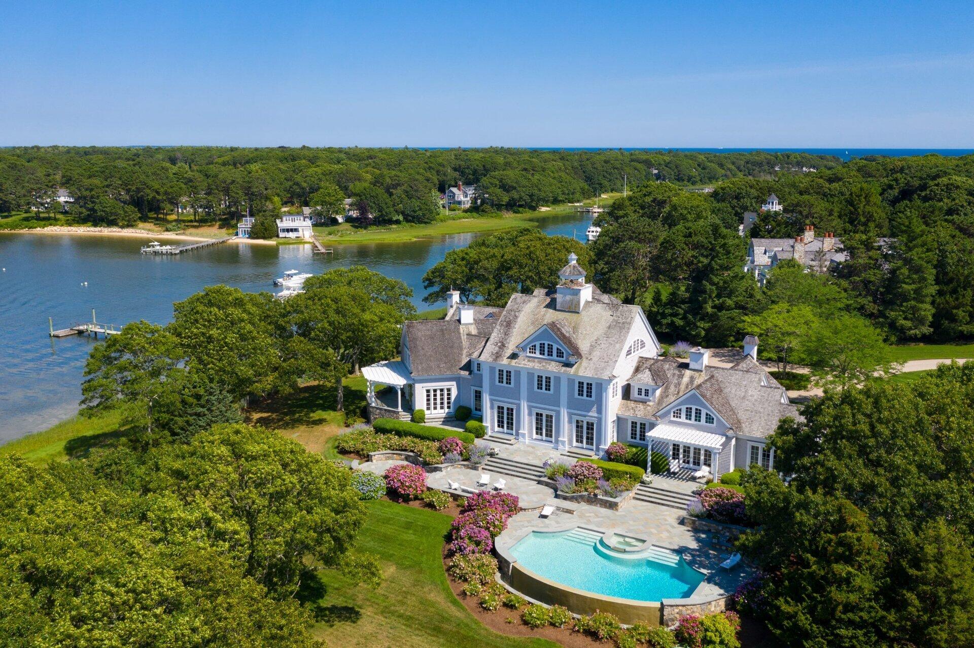 204 Garrison Lane Osterville MA 02655