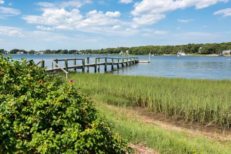 204 Garrison Lane Osterville MA 02655