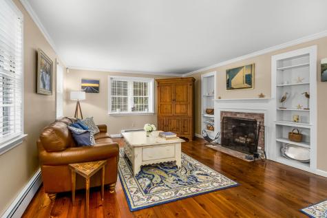 7 Squirrel Run Street Yarmouth Port MA 02675