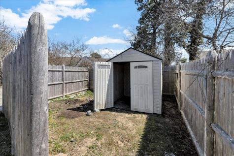 2 Captain Percival Road Yarmouth MA 02664