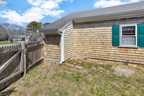 2 Captain Percival Road Yarmouth MA 02664