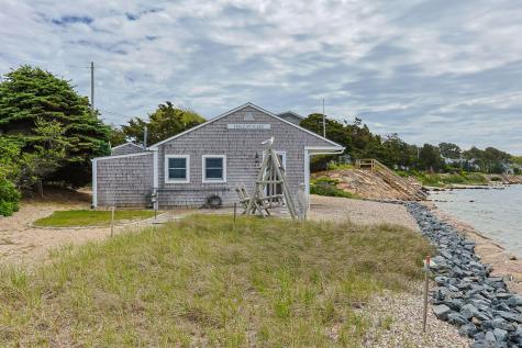 41 Seconsett Island Road Mashpee MA 02649