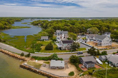 41 Seconsett Island Road Mashpee MA 02649
