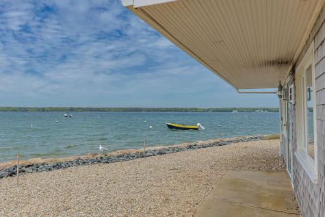 41 Seconsett Island Road Mashpee MA 02649