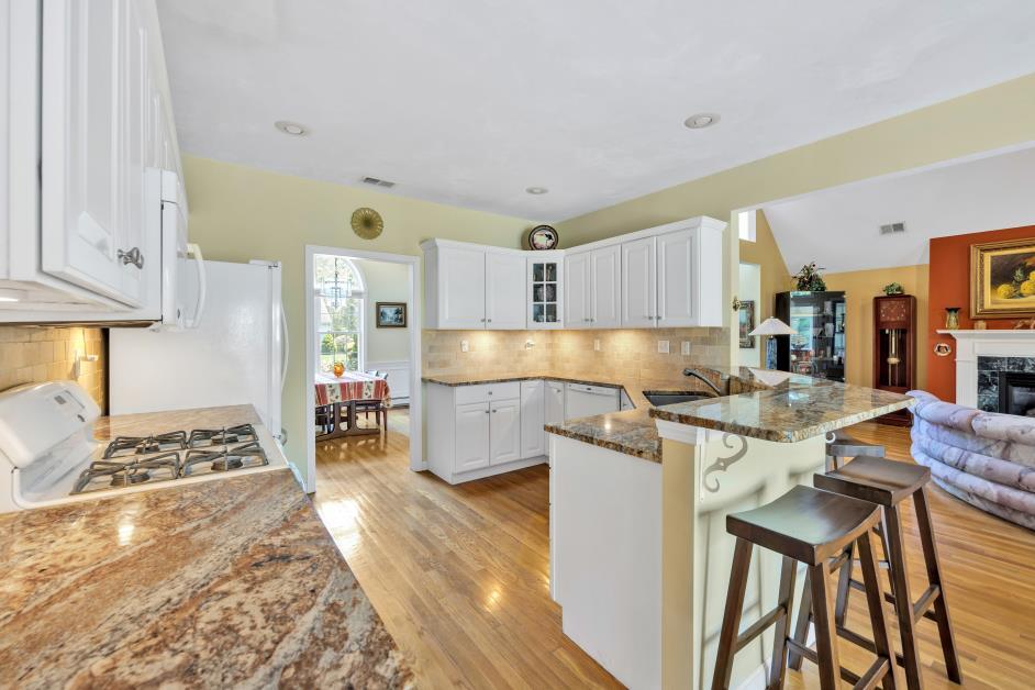 73 Snead Drive Mashpee MA 02649