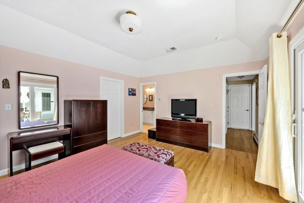 73 Snead Drive Mashpee MA 02649