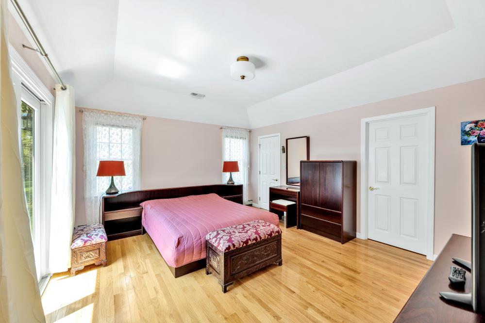 73 Snead Drive Mashpee MA 02649