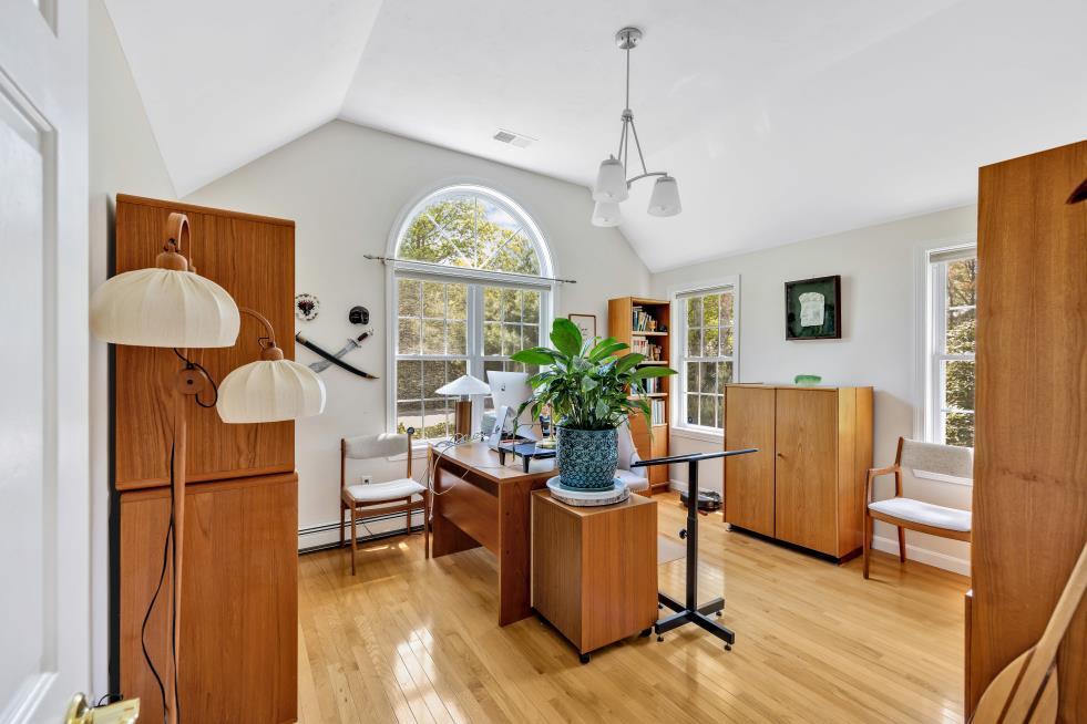 73 Snead Drive Mashpee MA 02649