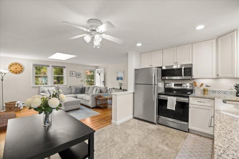 11 Regis Road East Falmouth MA 02536