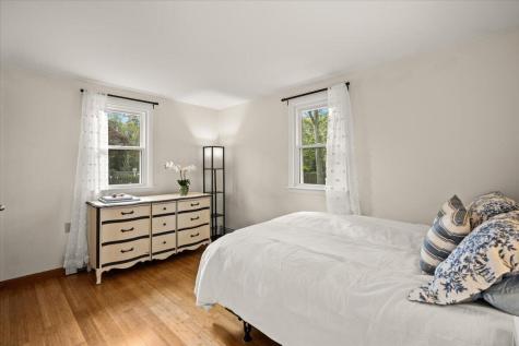 11 Regis Road East Falmouth MA 02536