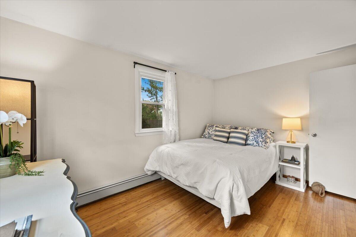 11 Regis Road East Falmouth MA 02536