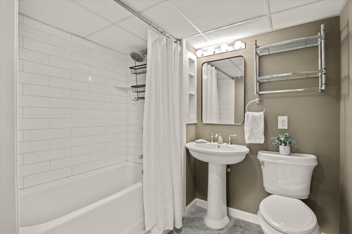 11 Regis Road East Falmouth MA 02536