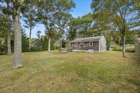 11 Regis Road East Falmouth MA 02536