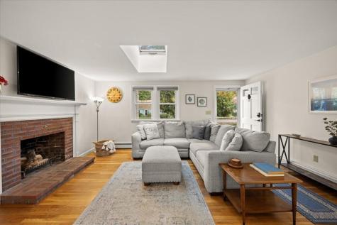 11 Regis Road East Falmouth MA 02536