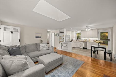11 Regis Road East Falmouth MA 02536