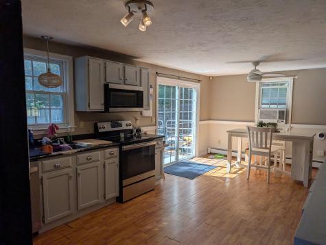 39 Warwick Way Mashpee MA 02649