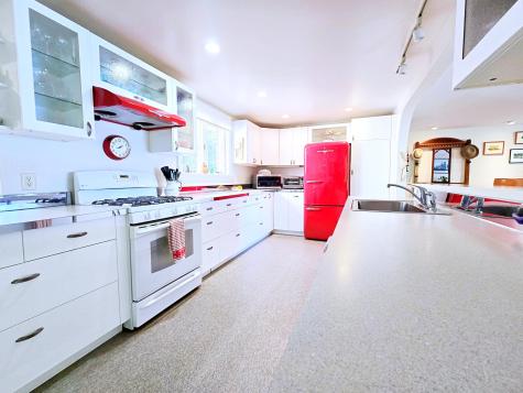 50 Van Dale Road Eastham MA 02642