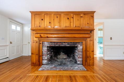 7 Pinefield Lane Dennis MA 02660