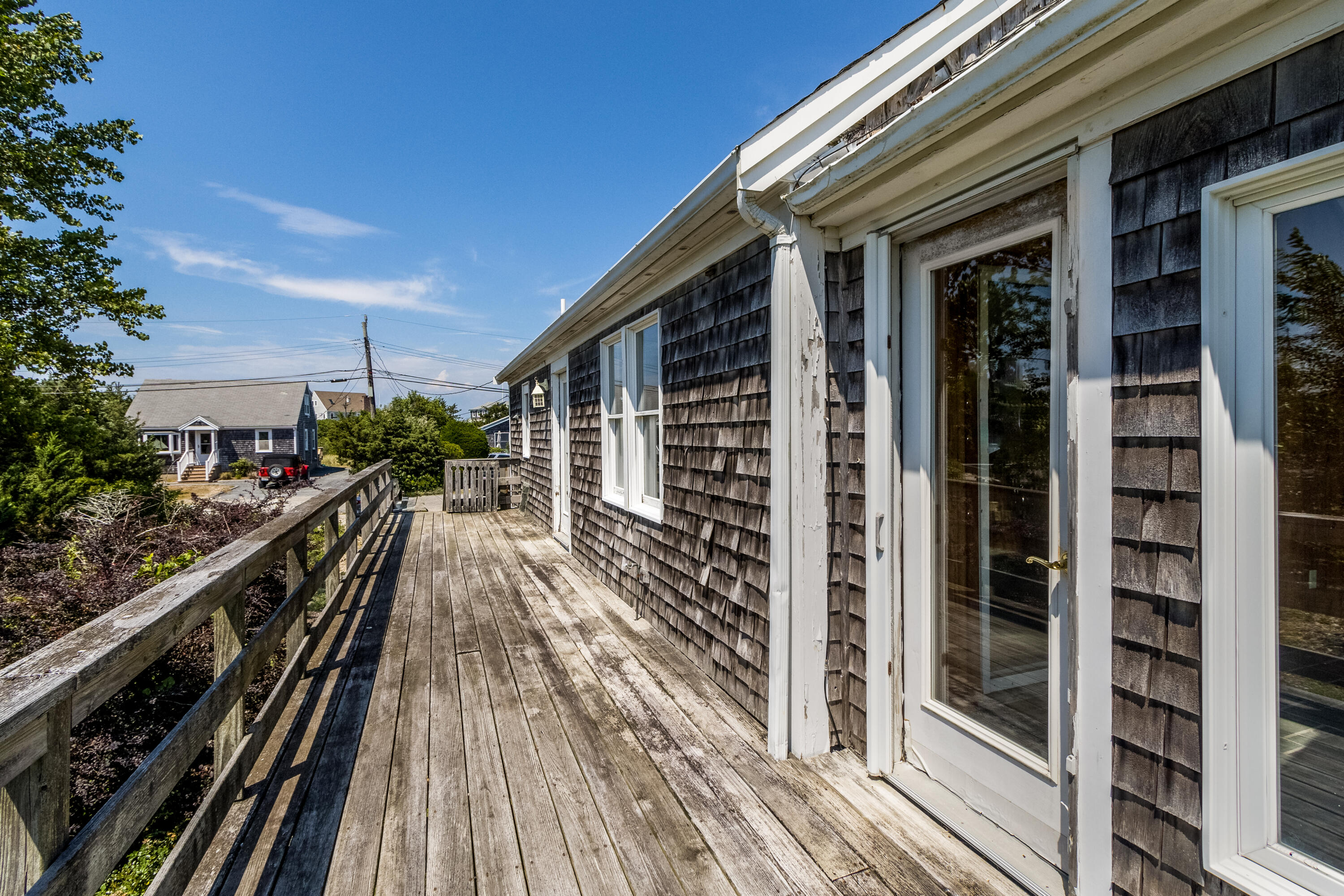 32 N Shore Blvd Extension Sandwich MA 02563