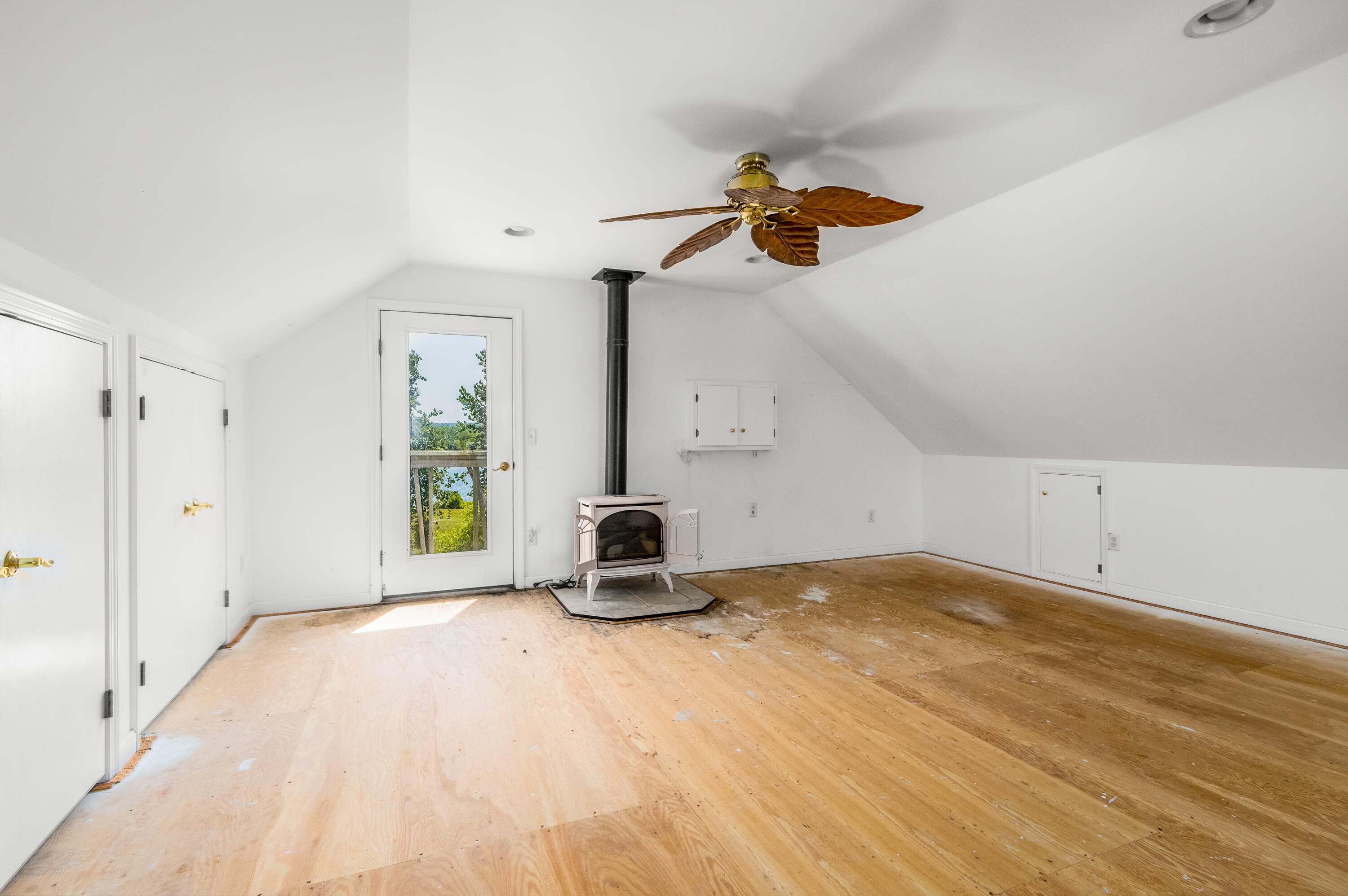 32 N Shore Blvd Extension Sandwich MA 02563