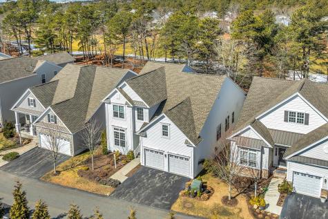 34 Briarwood Plymouth MA 02360