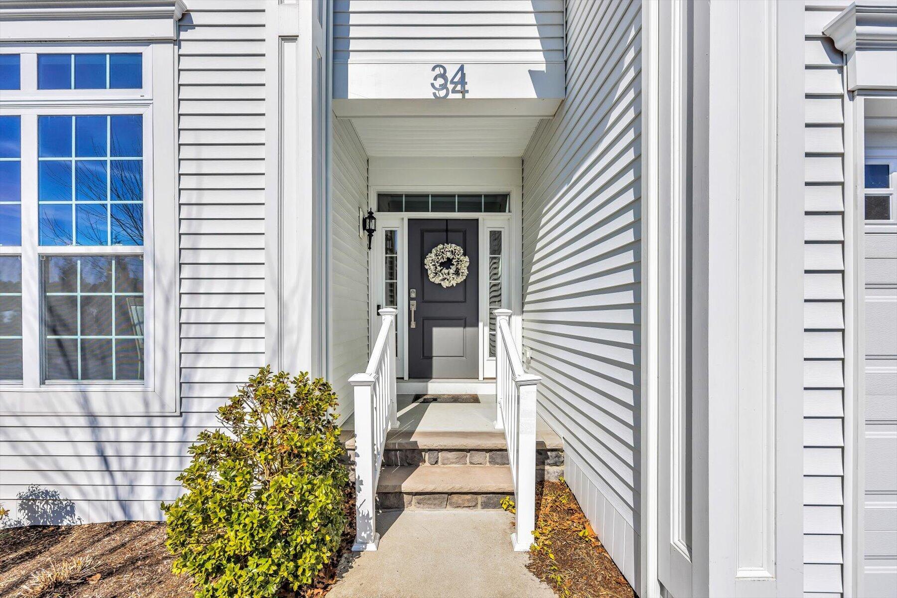 34 Briarwood Plymouth MA 02360