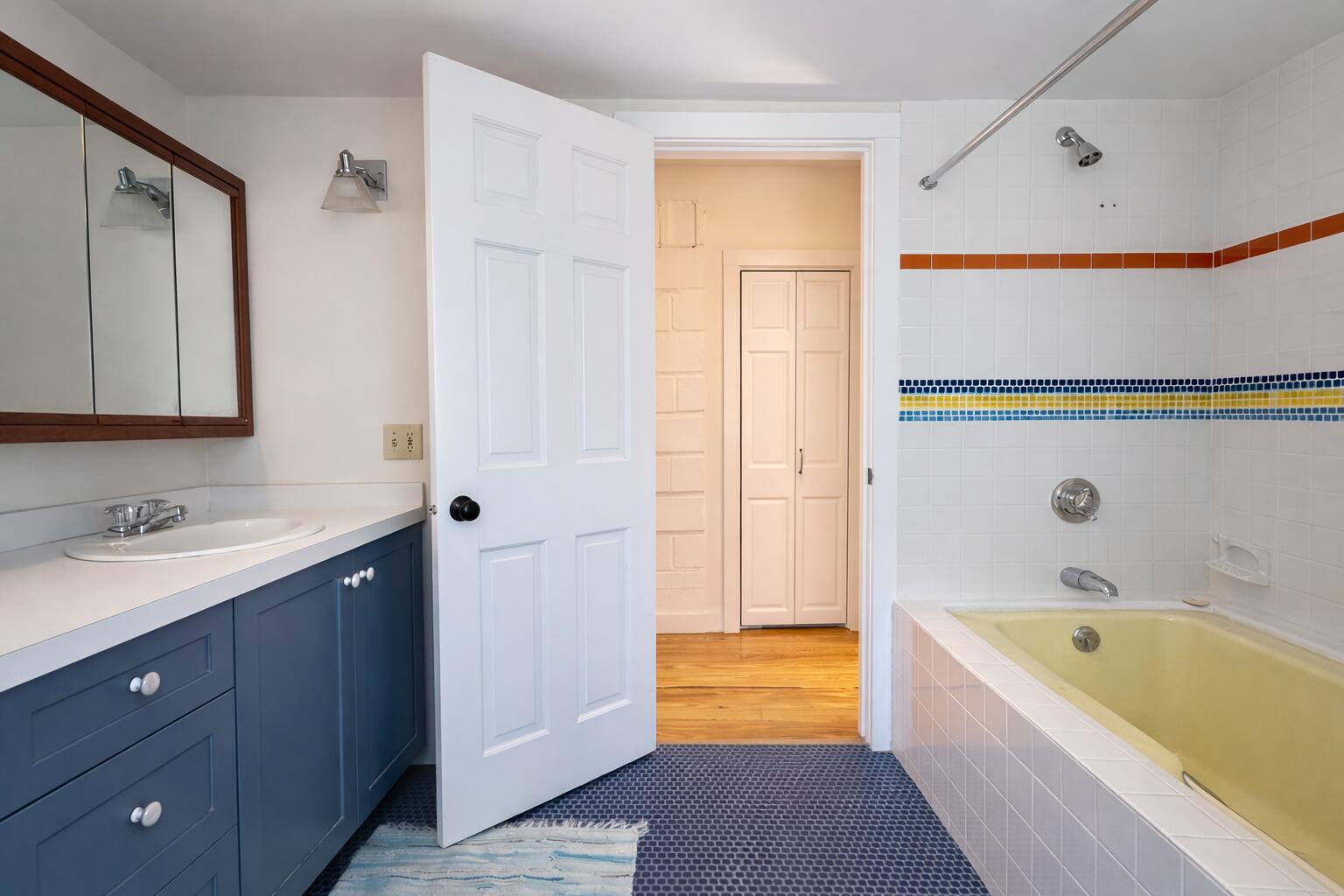 30 Water Gate Road Vineyard Haven MA 02568
