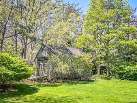30 Water Gate Road Vineyard Haven MA 02568