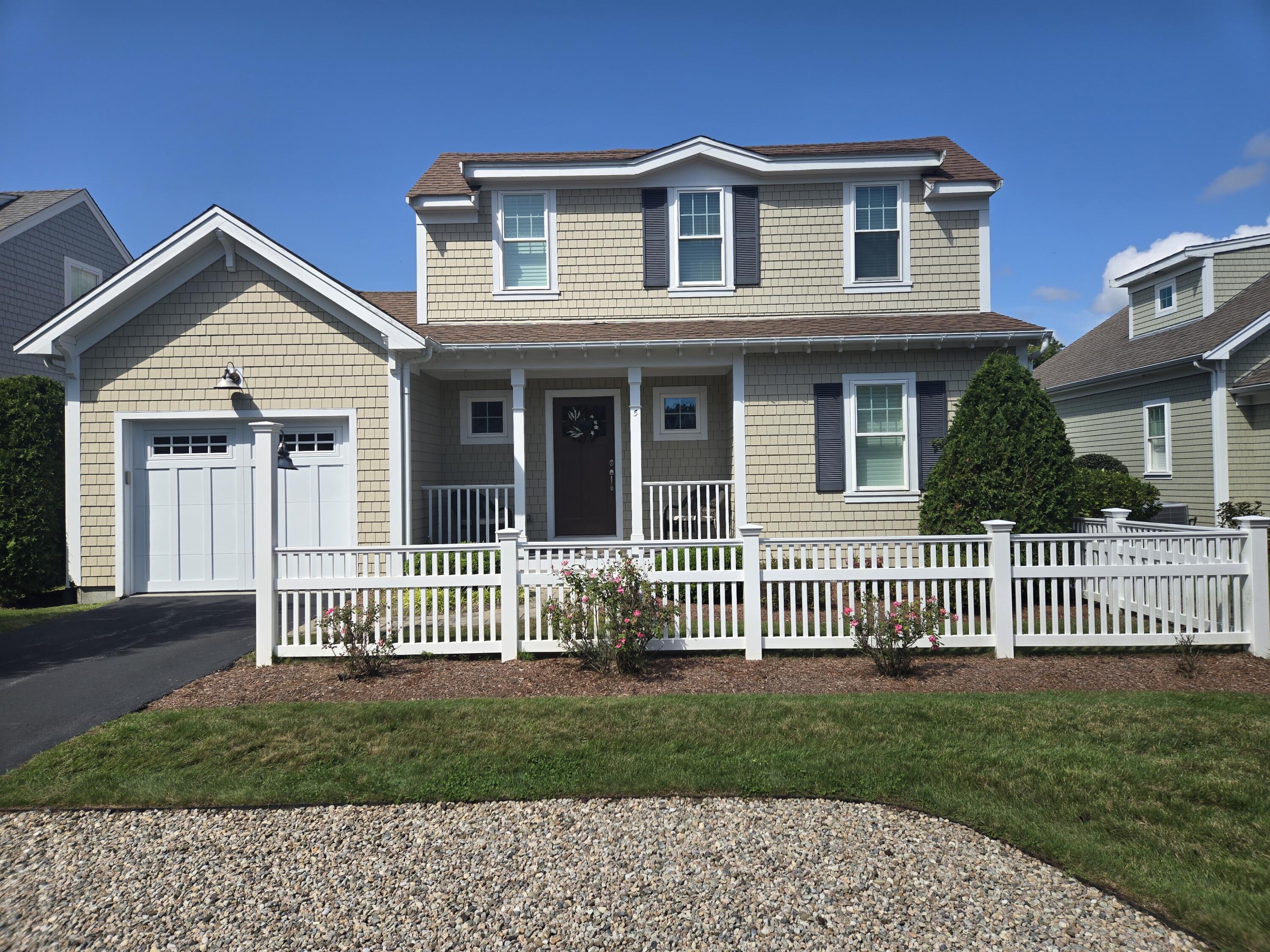 5 Saltwater Circle Mashpee MA 02649