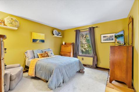 7 Sandy Way Mashpee MA 02649